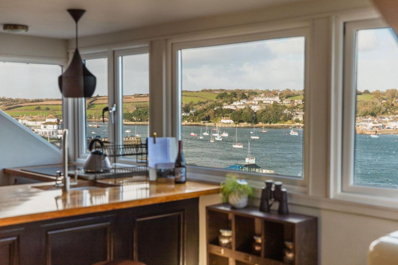 Star & Garter Apartment Falmouth Exterior photo