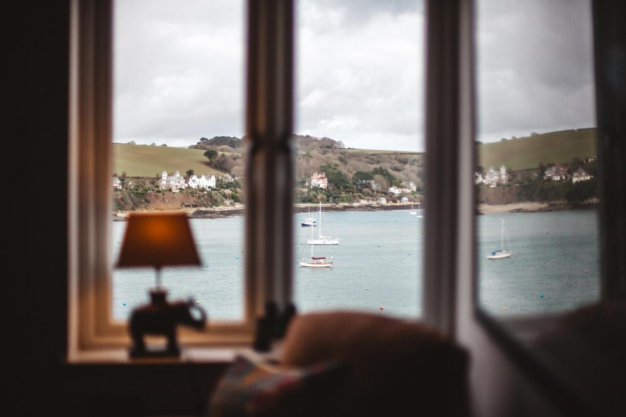 Star & Garter Apartment Falmouth Exterior photo